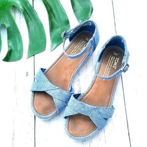 Tom's Chambery Ankle Strap Sandals | 4.5Y